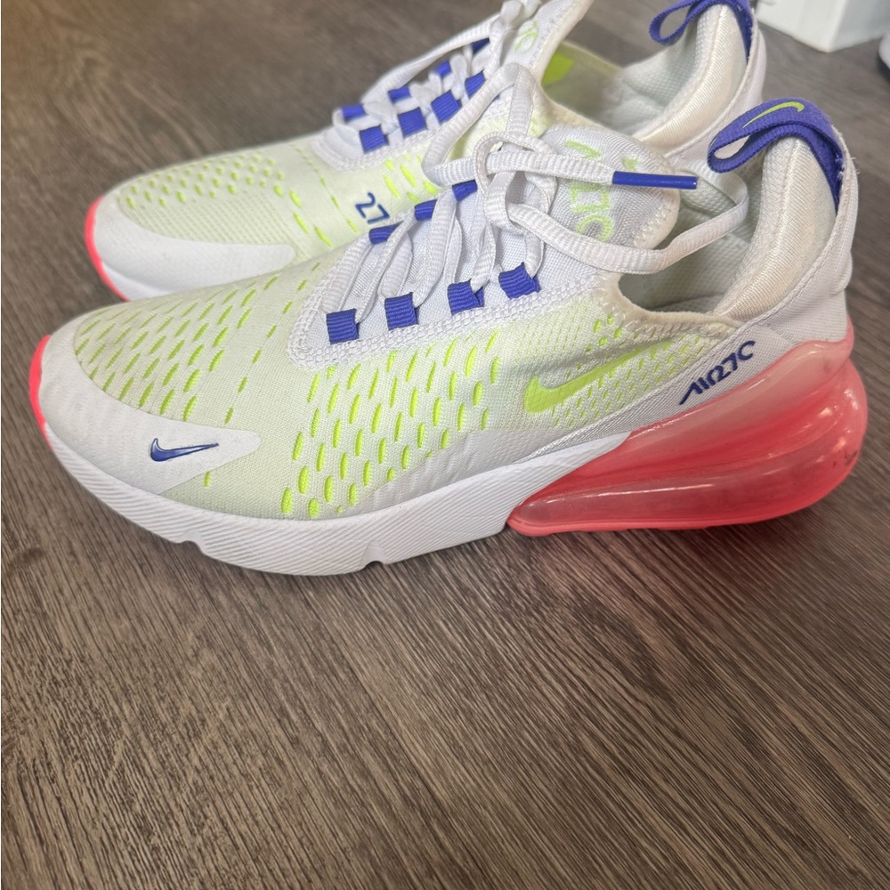 Nike Air Max 270 size 6.5